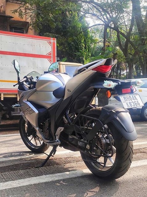 Gixxer sf deals olx