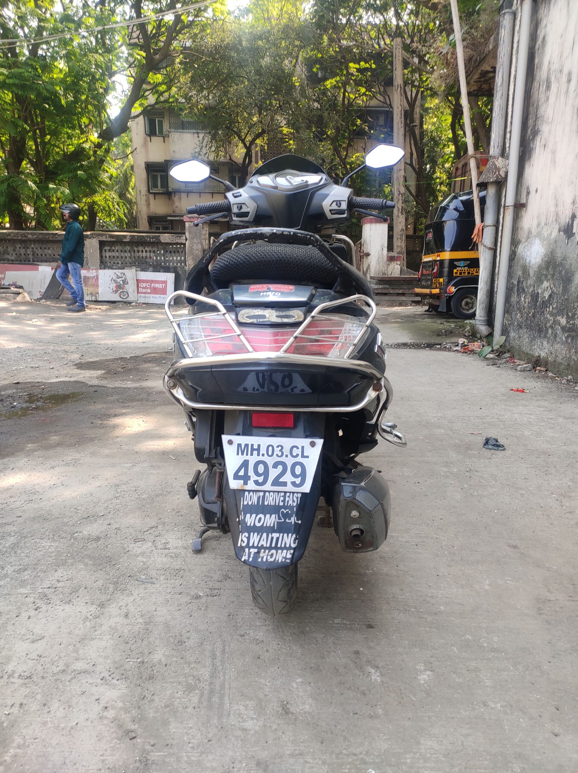 Hero Maestro Edge Black - Rishi Bike Bazar