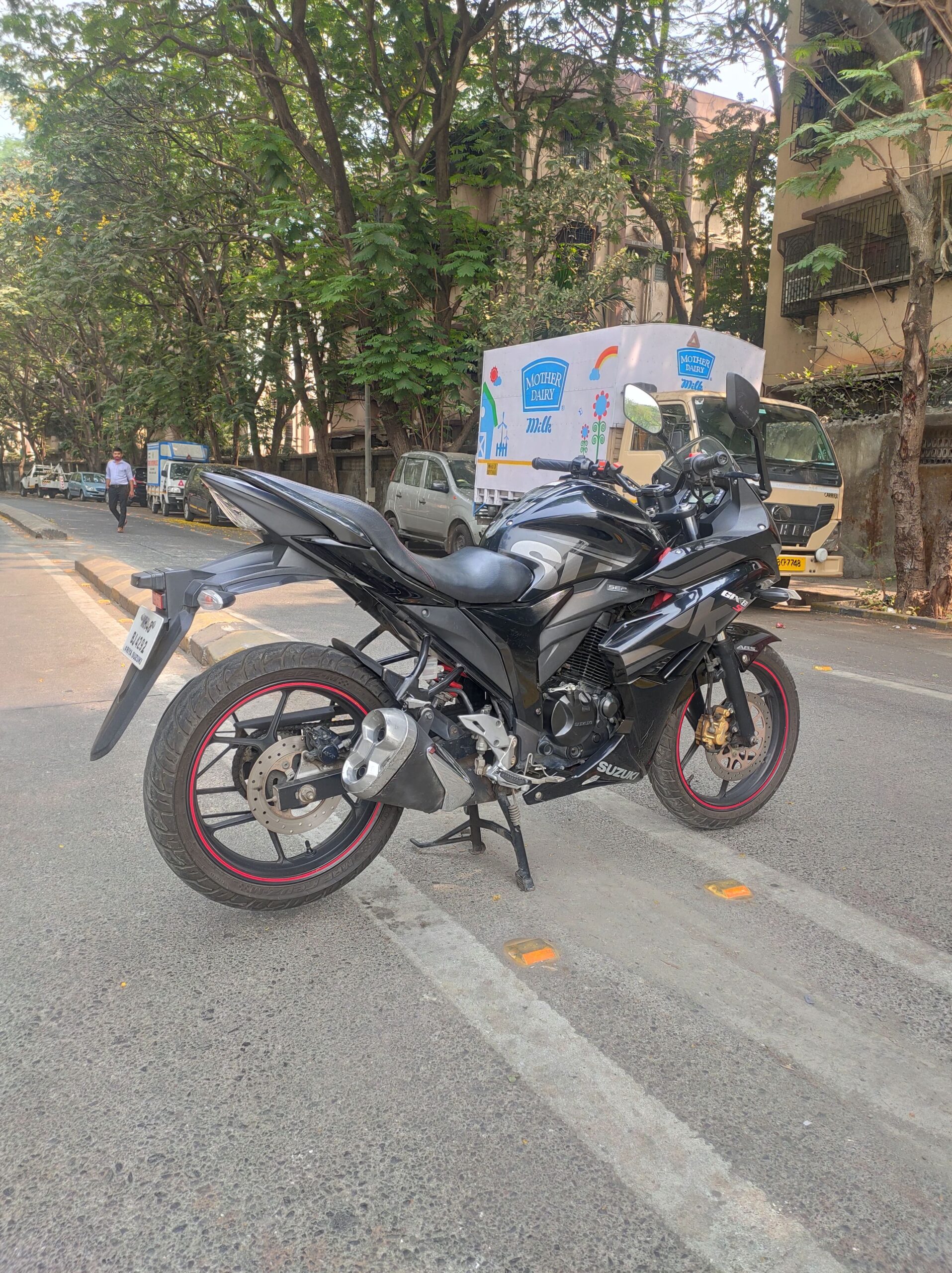 Gixxer f1 on sale